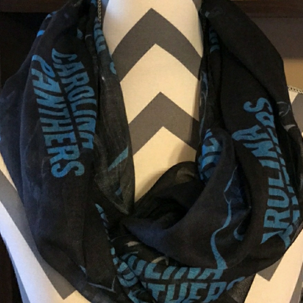 CAROLINA PANTHERS INFINITY SCARF NEW